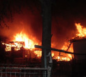 Ночью 11 декабря в Тульской области сгорели частный дом и бытовка