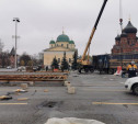 На площади Ленина начали устанавливать Губернский каток