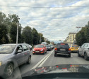 На проспекте Ленина из-за ремонта образовалась пробка