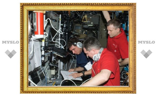 Экипаж МКС задержится на орбите из-за аварии "Прогресса"