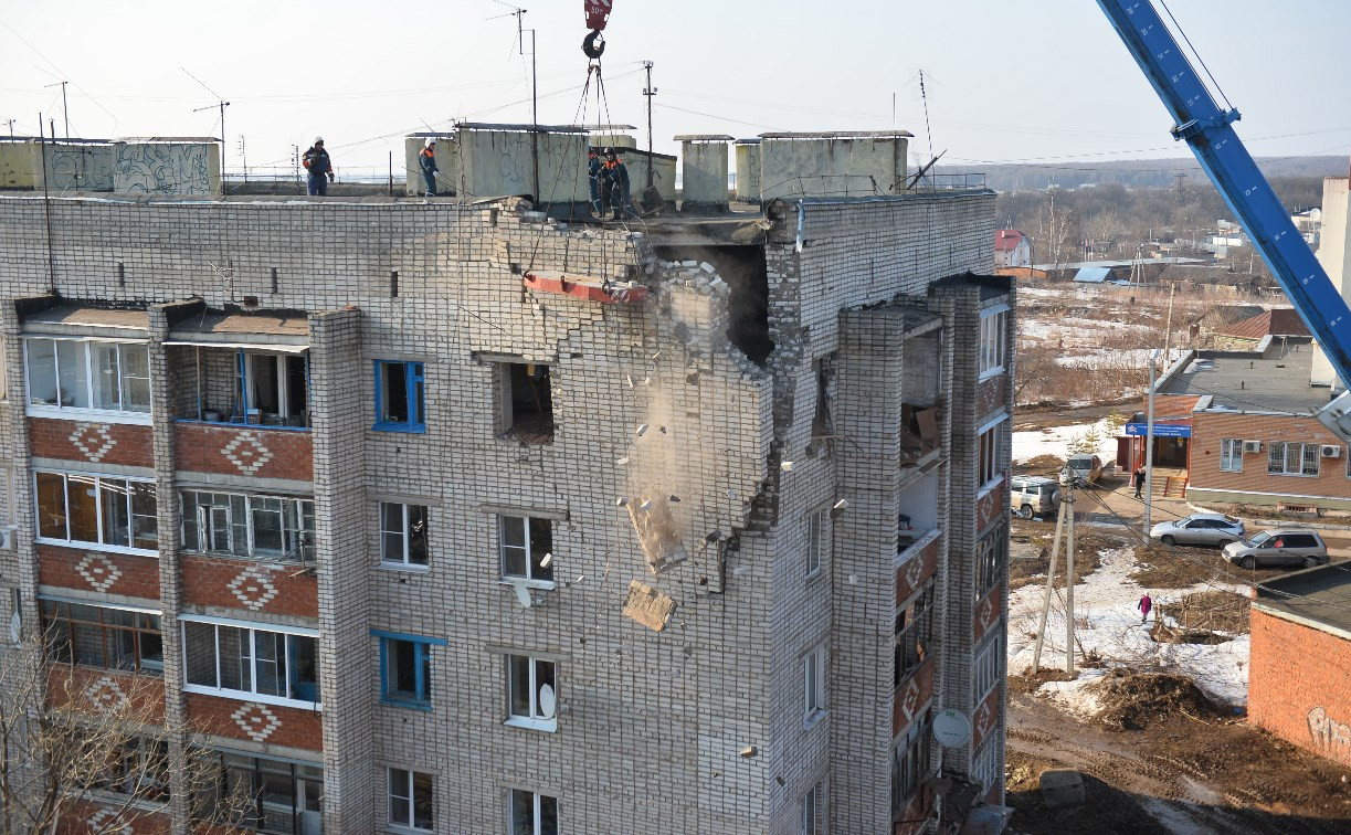 Закончены работы по разбору завалов во взорвавшемся доме в Ясногорске