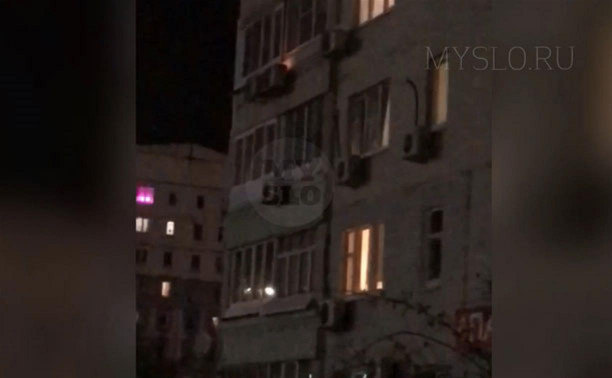 В Туле китайским фонариком едва не подожгли балкон многоэтажки
