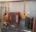 В Туле открылась выставка редких музыкальных инструментов