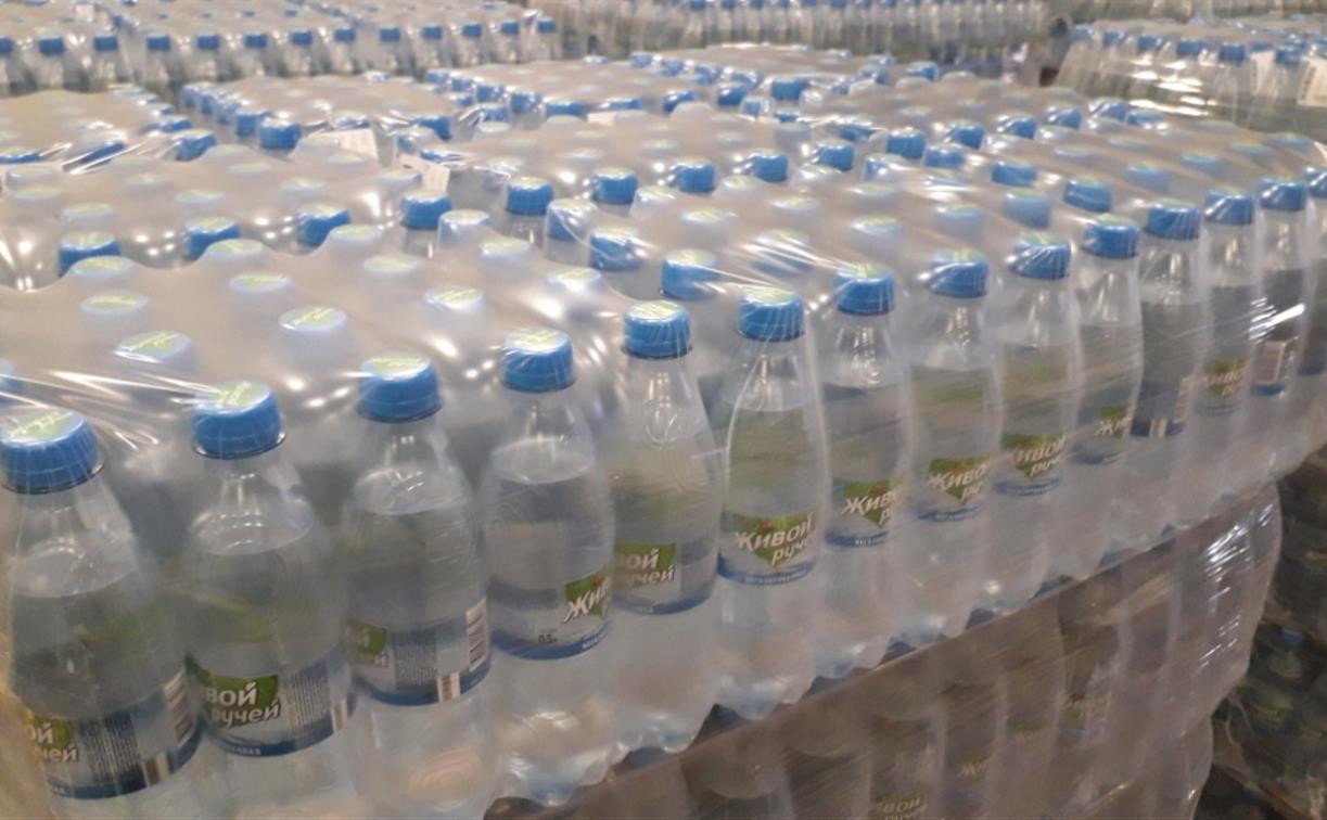 Завод «Балтика» совместно с организацией «Волонтер 71»  передал 14 500 бутылок воды Тульской областной клинической больнице