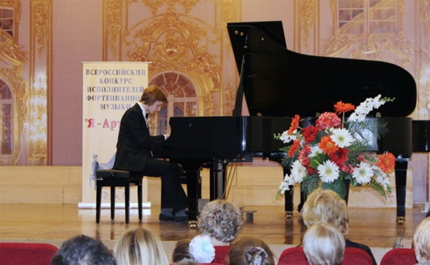 В Туле проходит Всероссийский конкурс фортепианной музыки
