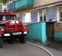 В Плавске пожарные спасли из горящего дома пятерых человек