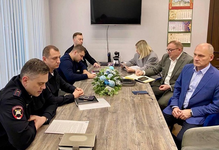 В Туле на Калужском шоссе установят шумовую разметку и ограждения