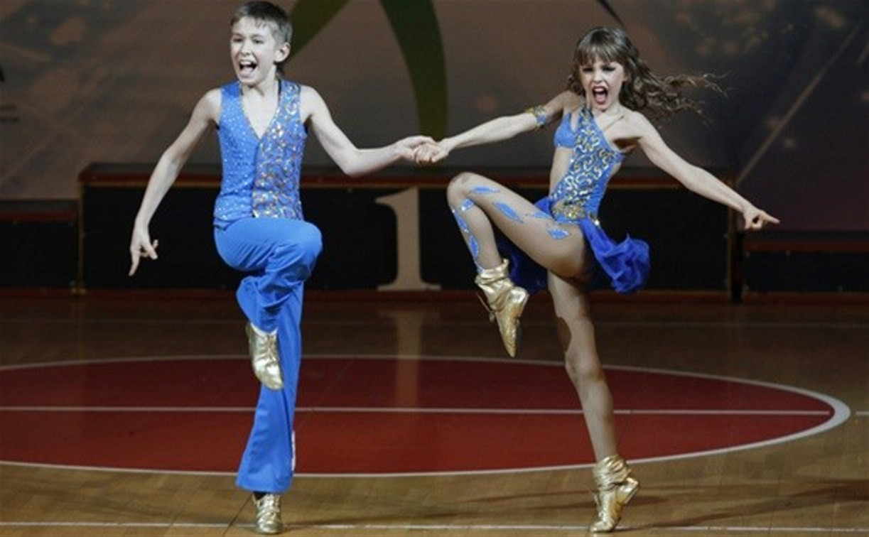 Тульские танцоры вернулись с наградами с чемпионата и первенства по акробатическому рок-н-роллу