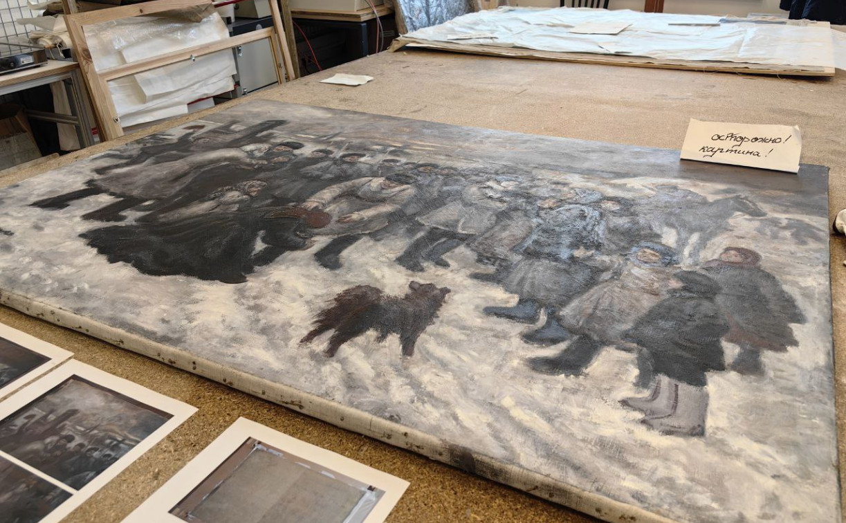 Картины военного времени проходят реставрацию в мастерских Тульского музейного объединения