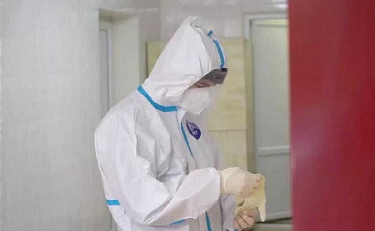 В Тульской области военные медики работают в инфекционном госпитале уже пятый месяц