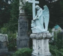 На реставрацию мраморных ангелов со Всехсвятского кладбища неизвестный перечислил 147 тысяч рублей