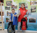 Дети из Иркутской области получили спортивную форму и школьные наборы от Алексея Дюмина