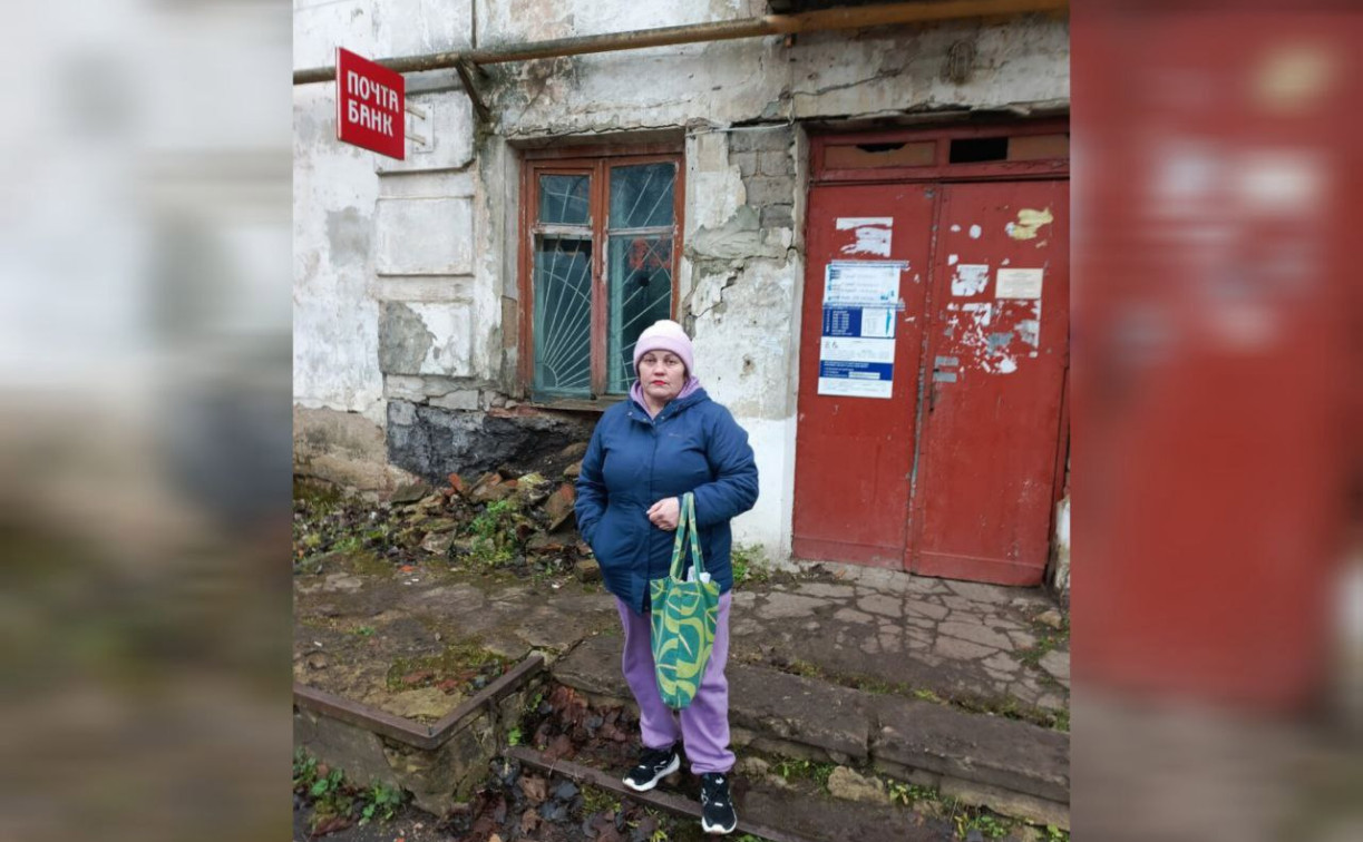«Выхожу из положения как могу»: почтальон из Донского рассказала про складирование квитанций в магазине 