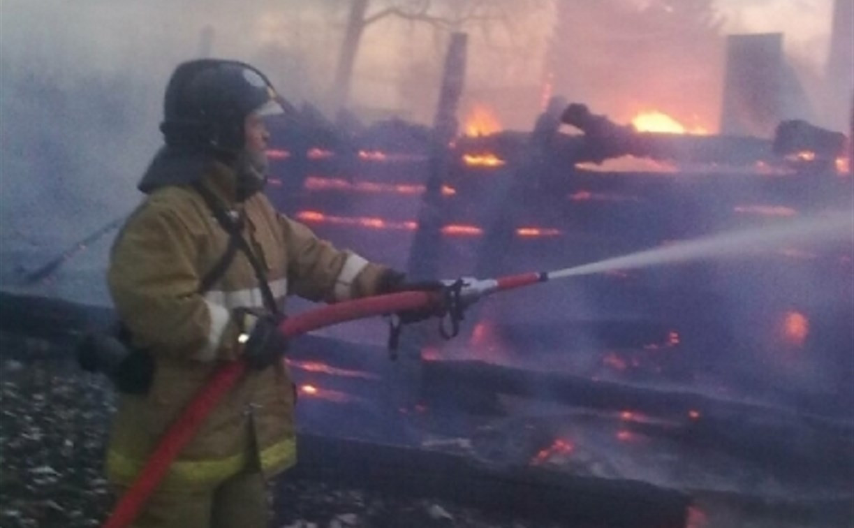 В Одоевском районе полностью сгорел частный дом