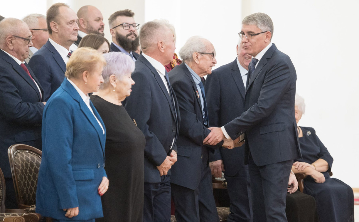 Дмитрий Миляев – сотрудникам колледжей и техникумов: «Вы создаете будущее страны!»