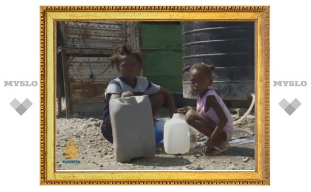 Госпиталь для больных холерой на Гаити закидали камнями