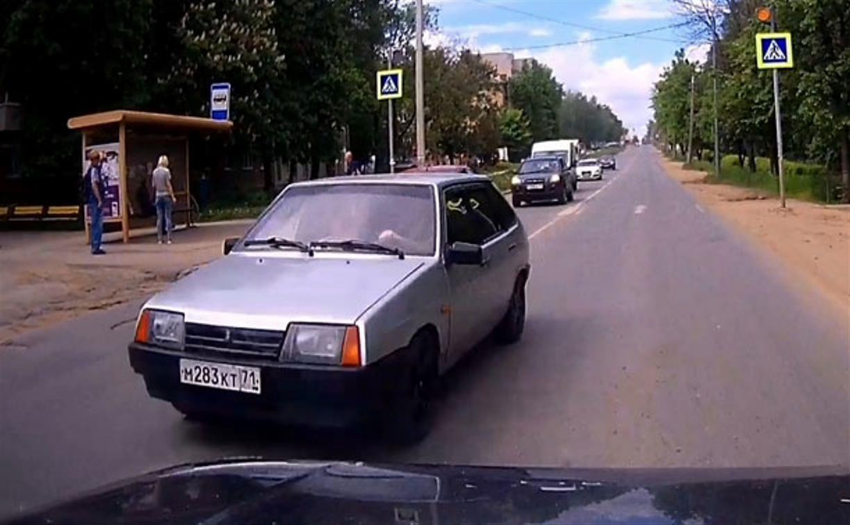 «Накажи автохама»: за опасный обгон на пешеходном переходе - штраф в 5 тысяч рублей
