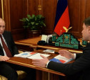 Владимир Путин обсудил с Владимиром Груздевым вопросы экономического развития 