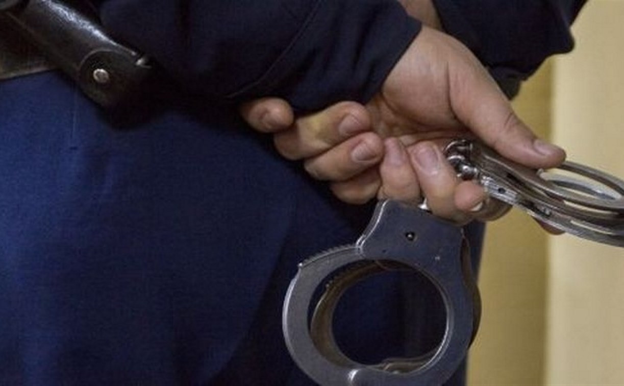 В Туле двоих бывших полицейских осудили за хищение 37 тонн топлива
