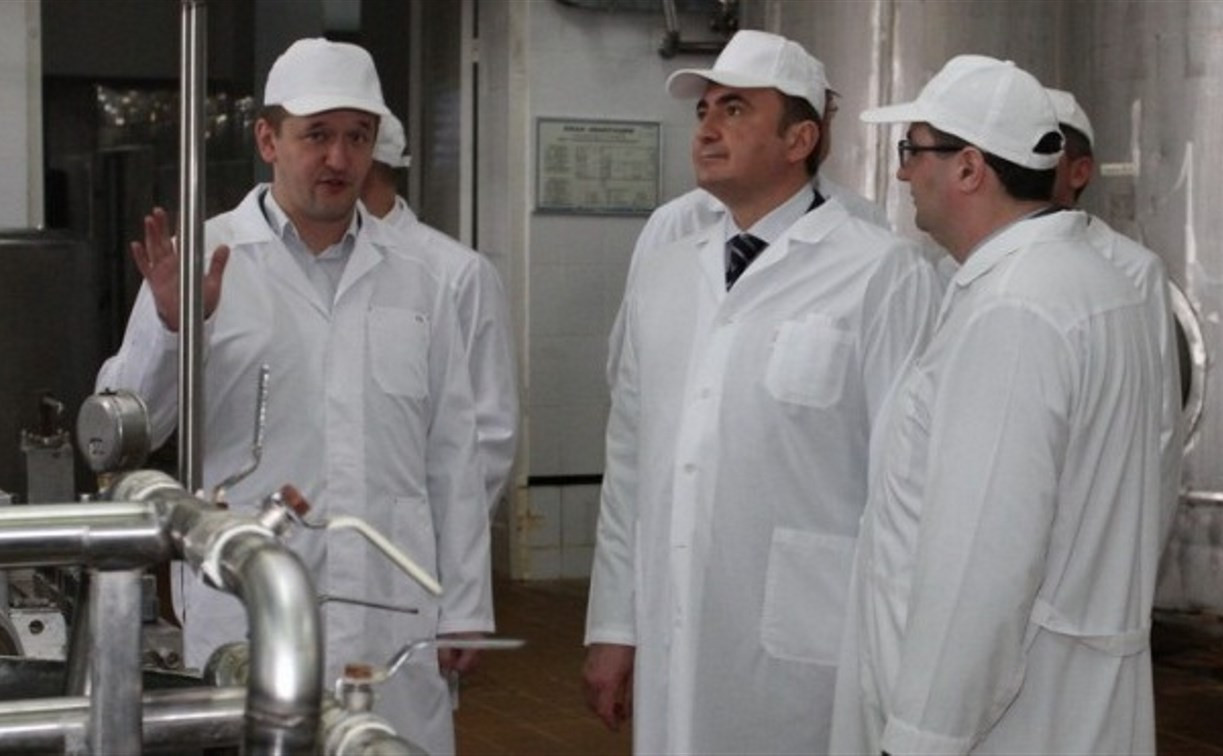 Алексей Дюмин посетил Узловский молочный комбинат