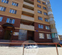 В Туле на ул. Михеева с балкона многоэтажки выпал мужчина