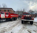 При пожаре на курорте «Краинка» в Тульской области эвакуировано 50 человек