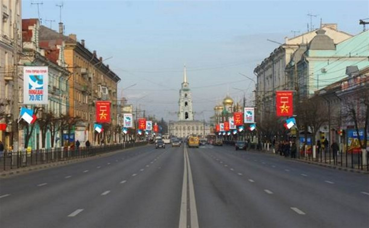 К 9 Мая улицы Тулы украсят светодиодные «Звёзды Героя»