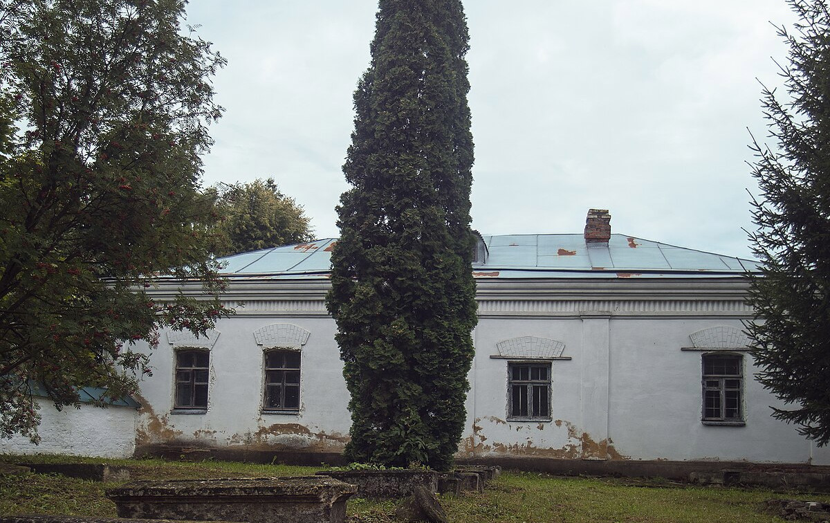 Церковно-приходскую школу в Щекинском районе включили в реестр объектов культурного наследия