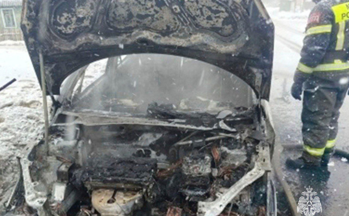 В Богородицке сгорела легковушка