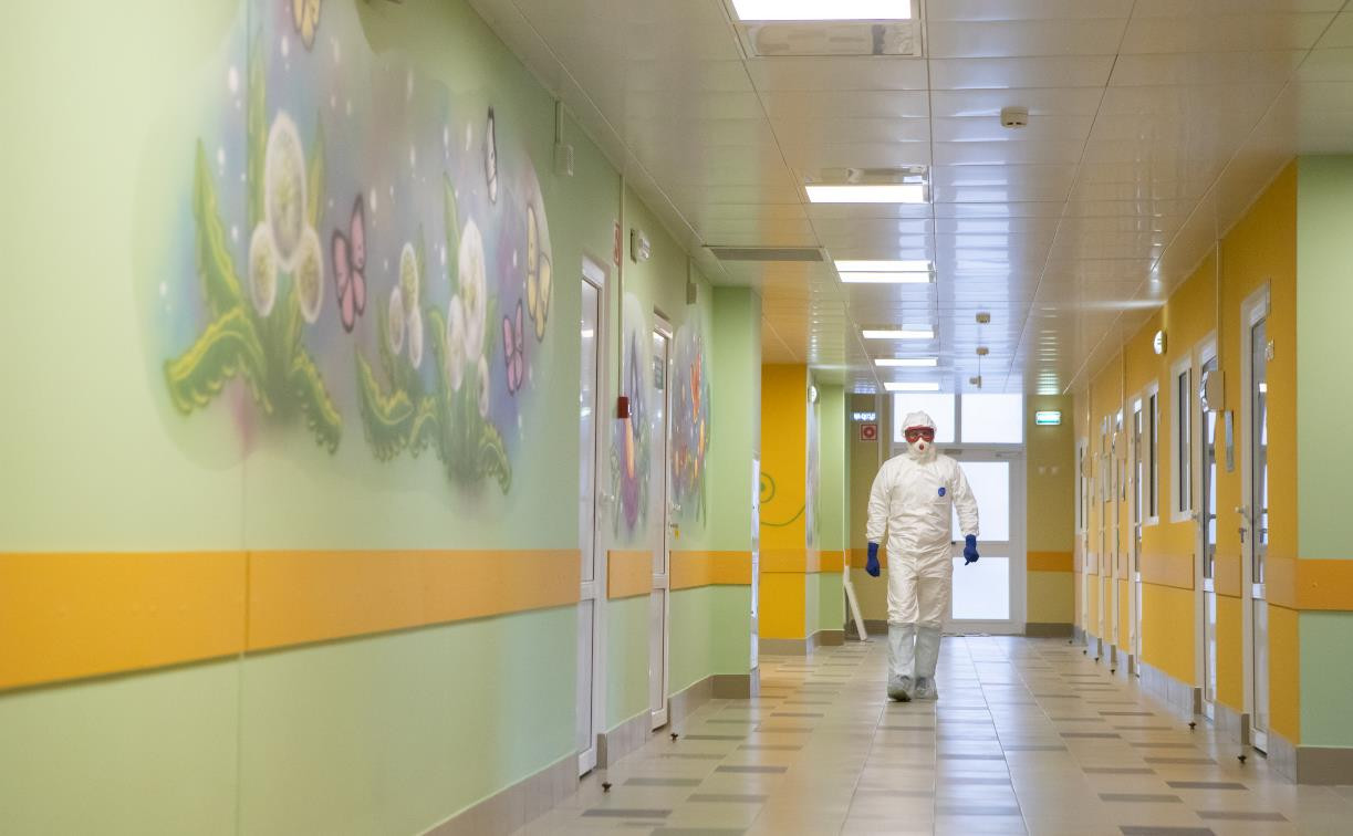 В Тульской области из-за подозрения на коронавирус в нескольких больницах на карантин закрыт ряд отделений