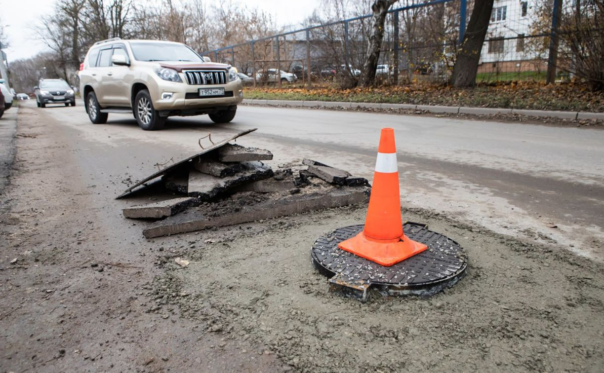 Туляки пожаловались на ремонт дороги на ул. Некрасова: «Люки приходится объезжать по встречке!»