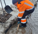 Введён особый режим: коммунальщики устраняют потоп на улицах Тулы