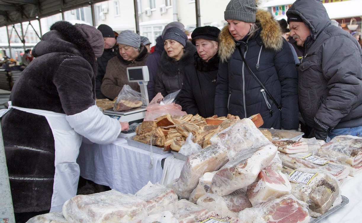 В Тульской области запретили проведение ярмарок и торговлю непродовольственными товарами на рынках