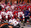 Ночная хоккейная лига на Красной площади: Сколько шайб забил Владимир Путин в ворота Алексея Дюмина?
