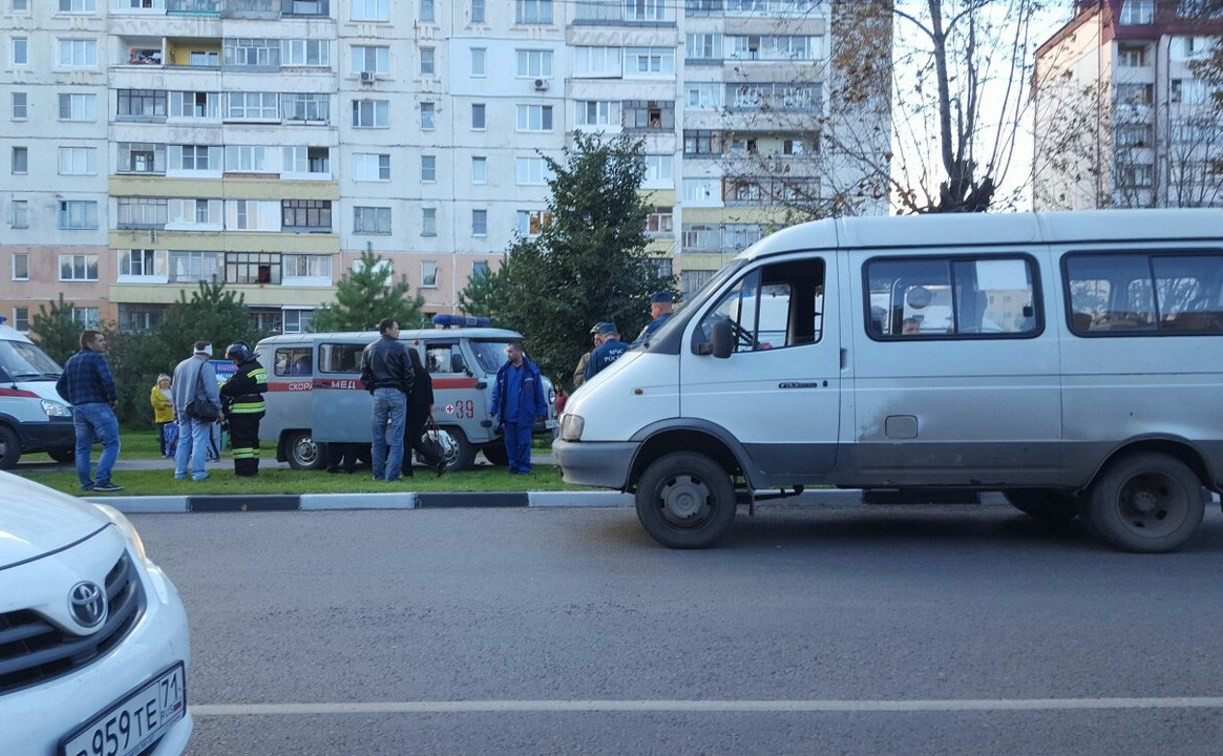 На пересечении улиц Кирова и Замочной автобус врезался в автолайн: есть пострадавшие