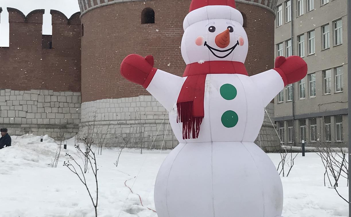 На Казанской набережной отметили День снеговика