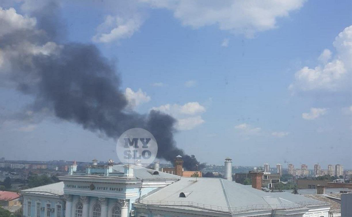В Туле на Центральном рынке – серьезный пожар