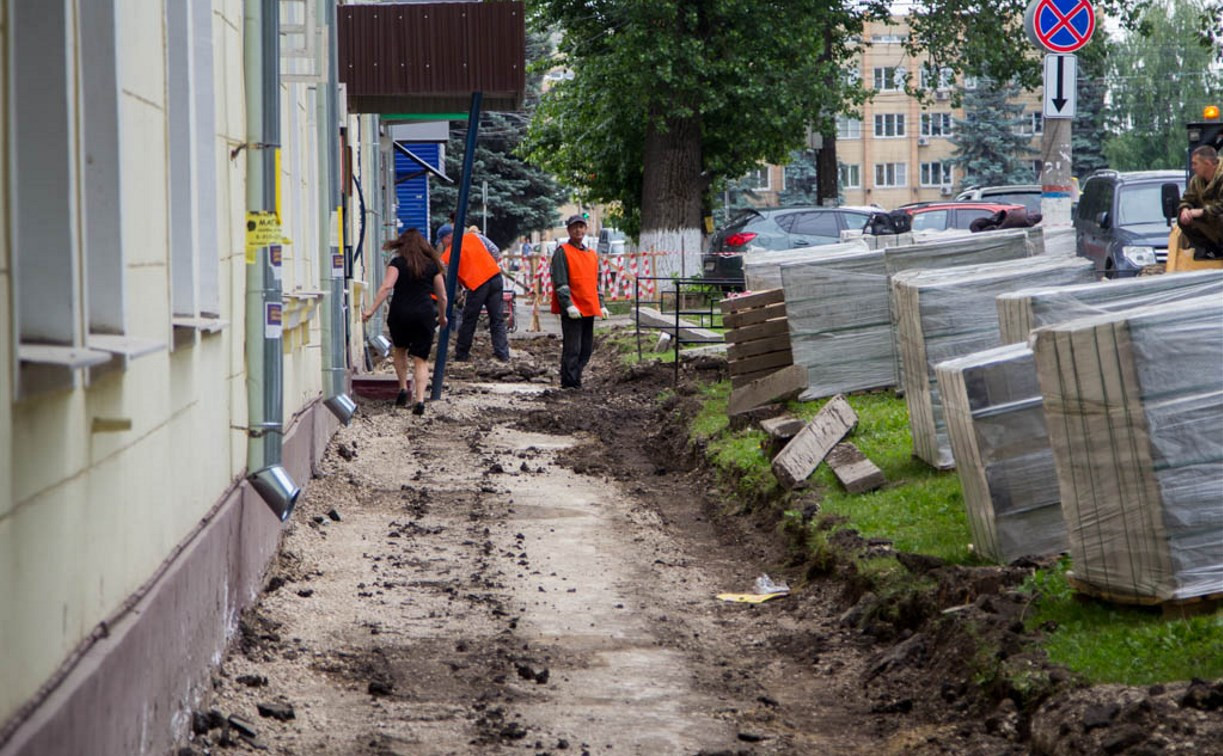 На каких улицах Тулы отремонтируют тротуары