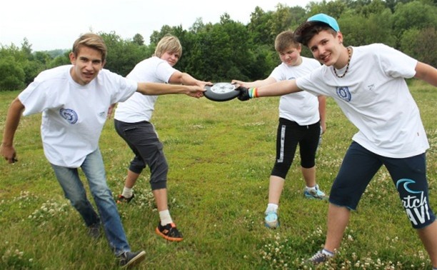 В Тульской области состоялся чемпионат по игре в фрисби. Фотоотчет.