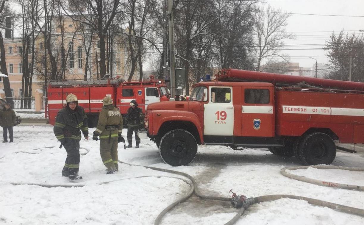 На пожаре в Туле спасли 63-летнюю женщину 