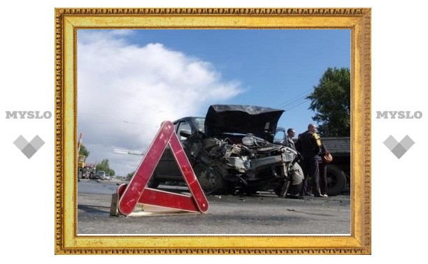 Под Тулой в ДТП погибли два человека