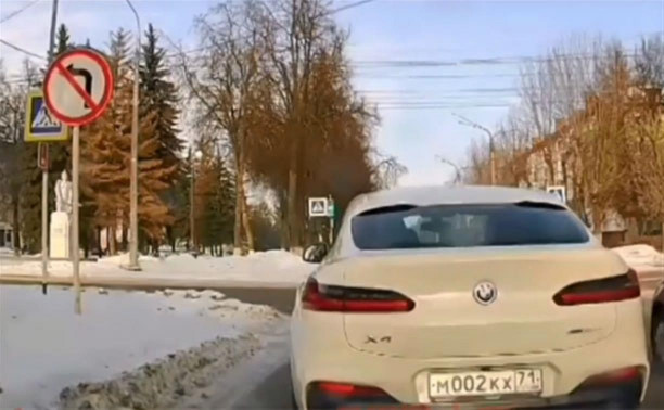 В Новомосковске водитель подтвердил «легенду» о BMW и поворотниках