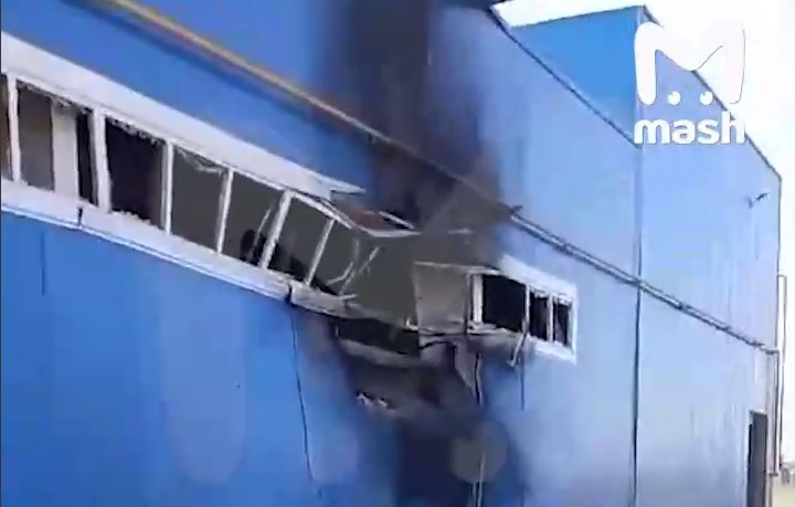 Mash: четыре украинских дрона атаковали завод в ОЭЗ «Узловая»