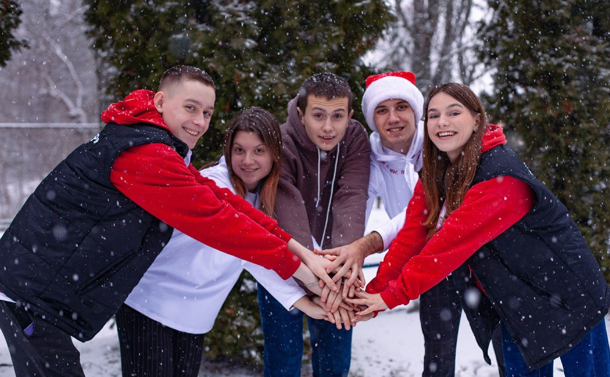 Более 300 ребят провели зимние каникулы в профильных лагерях