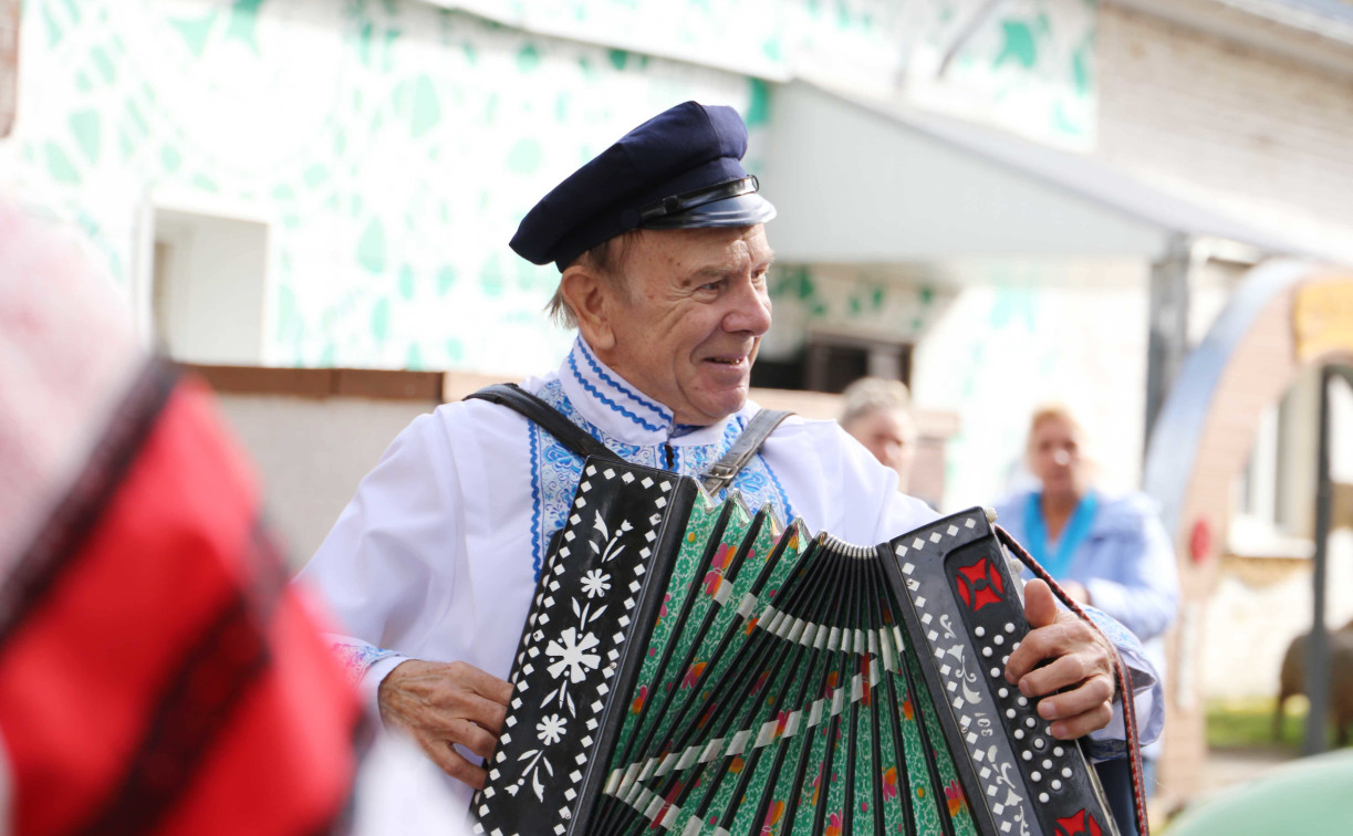 В Туле прошел гала-концерт фестиваля творчества людей старшего поколения «Творчество без границ» 