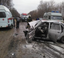 На трассе в Тульской области в серьезном ДТП пострадали пять человек