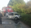 В Тульской области «пятнашка» лоб в лоб столкнулась с автобусом: водитель легковушки погиб