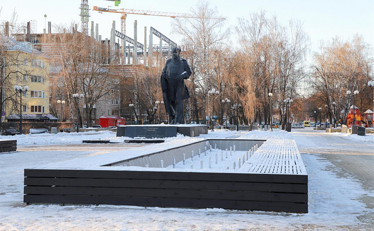В Толстовском сквере отремонтировали фонтан