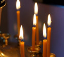 В Туле цыган согрешил при покупке свечей в храме