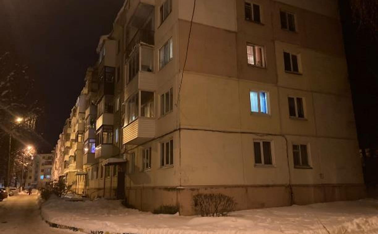 Жителя Новомосковска зарезали в собственной квартире: убийца задержан